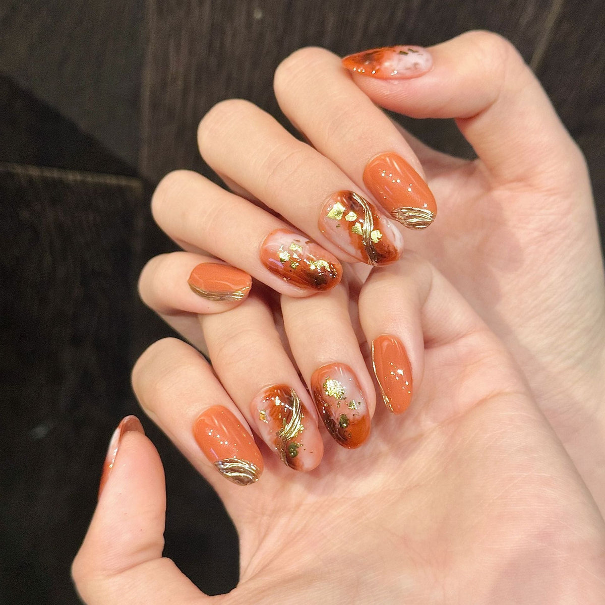 365nails: "Gilded Amber" – Gold Foil Marble Handmade Short Square Nails