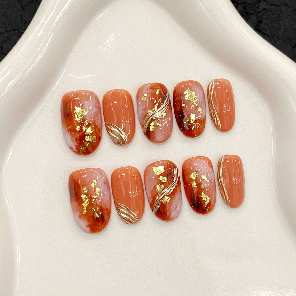365nails: "Gilded Amber" – Gold Foil Marble Handmade Short Square Nails