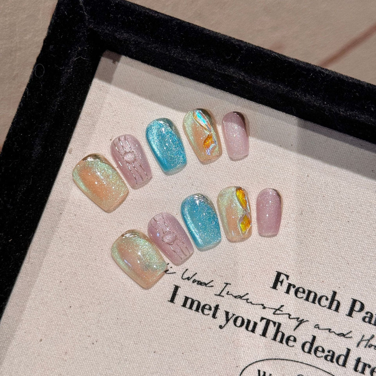 365nails: "Rainbow Bubbles" – 7D Cat Eye & Glass Bead Handmade Short Nails
